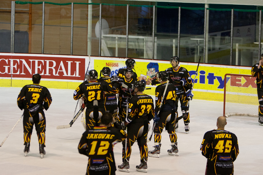 KHL Mladost vs HDD Bled0041